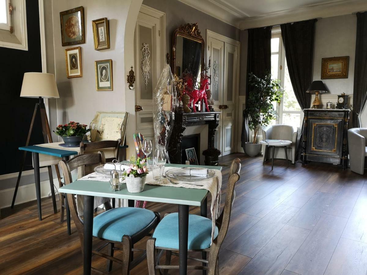 Bézu-Saint-Éloi Le Domaine Des Pres Du Hom Bed & Breakfast エクステリア 写真